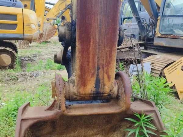 徐工XE230C履帶式挖掘機(jī)