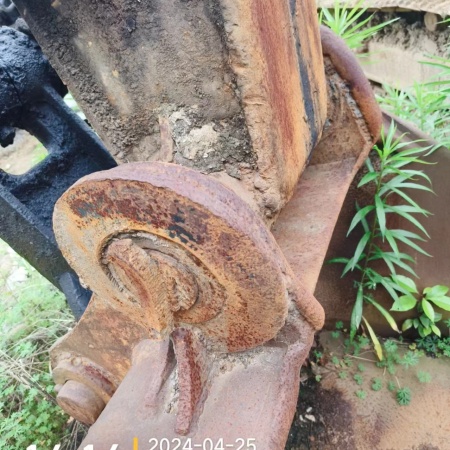 徐工XE230C履带式挖掘机