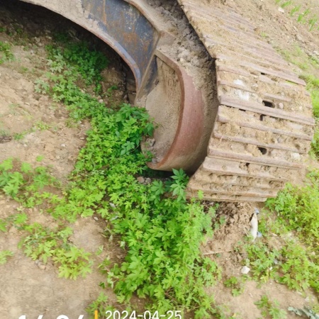 徐工XE335C履带式挖掘机