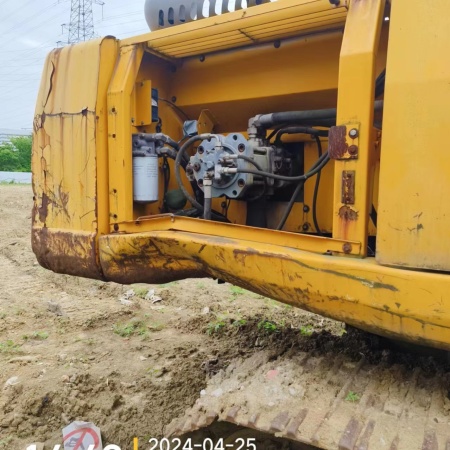 徐工XE335C履带式挖掘机