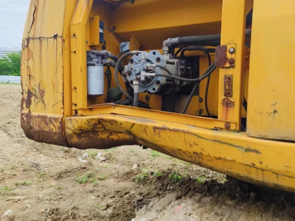 徐工XE335C履帶式挖掘機(jī)