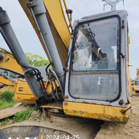 徐工XE335C履带式挖掘机