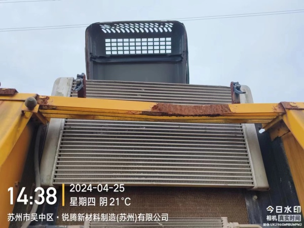 徐工XE335C履帶式挖掘機(jī)