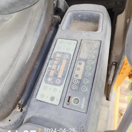 徐工XE335C履带式挖掘机