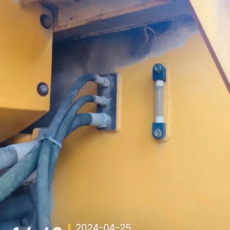 徐工XE335C履带式挖掘机