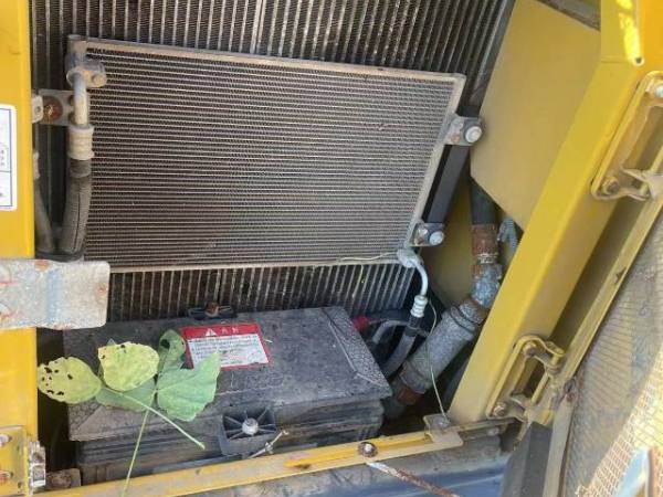 徐工XE75SL水陸兩用挖掘機(jī)