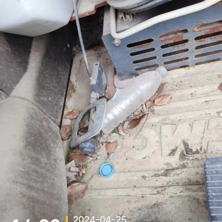 徐工XE215C履带式挖掘机