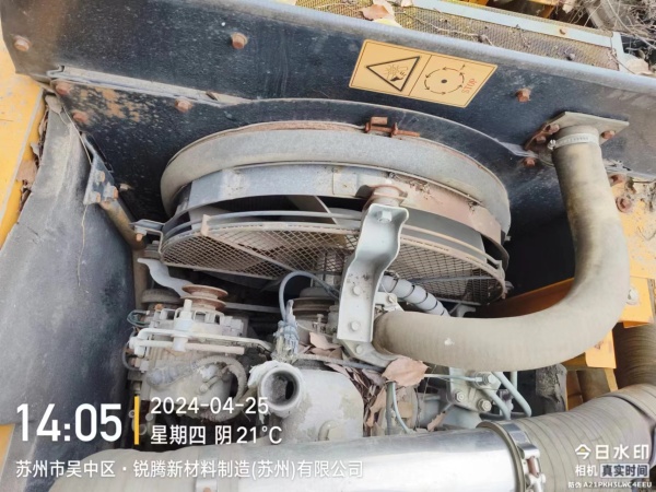 徐工XE215C履帶式挖掘機(jī)