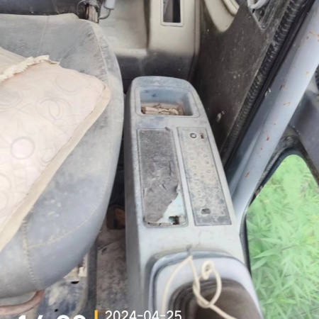 徐工XE215C履带式挖掘机