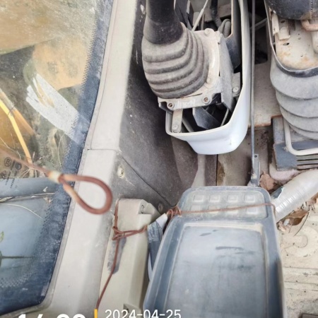 徐工XE215C履带式挖掘机