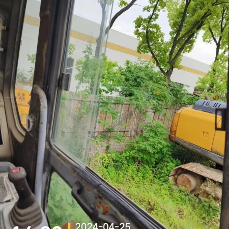 徐工XE215C履带式挖掘机