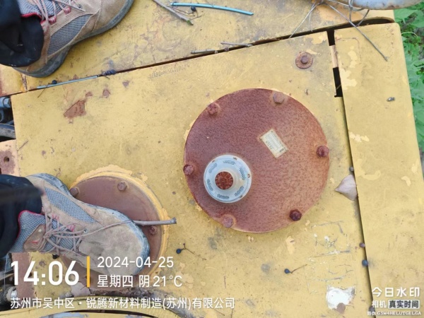 徐工XE215C履帶式挖掘機(jī)