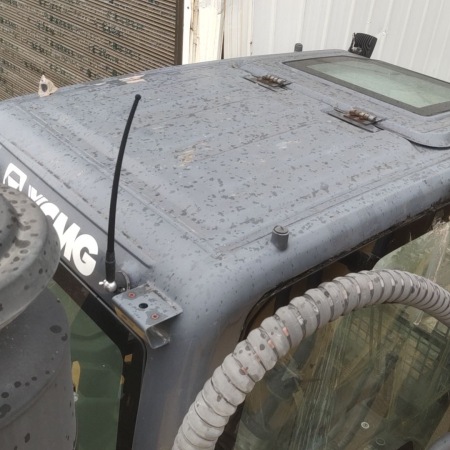 徐工XE400DK履带式挖掘机