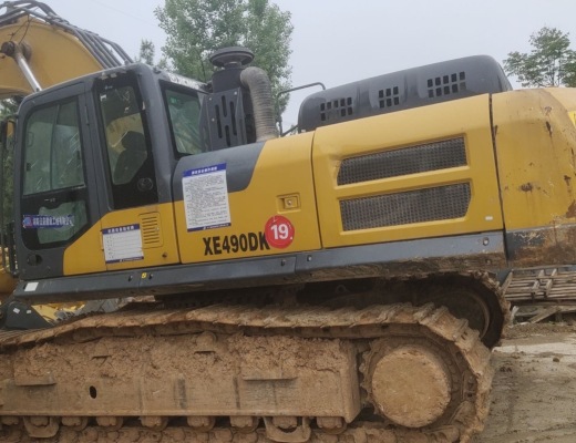 徐工XE400DK履带式挖掘机