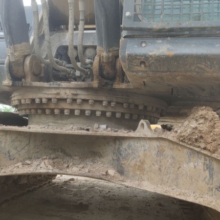 徐工XE400DK履带式挖掘机