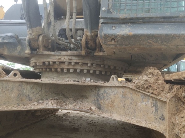 徐工XE400DK履帶式挖掘機(jī)