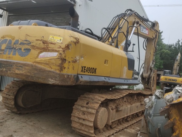 徐工XE400DK履帶式挖掘機(jī)