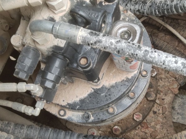 徐工XE400DK履帶式挖掘機(jī)