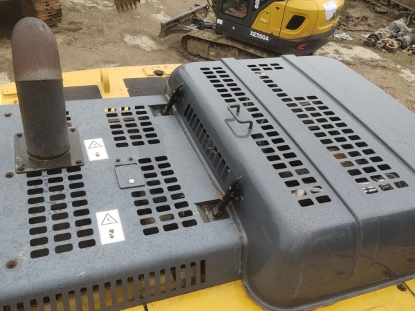 徐工XE400DK履帶式挖掘機(jī)