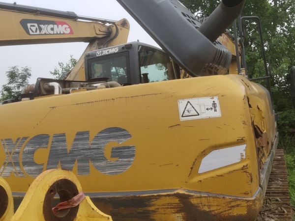 徐工XE200DA履帶式挖掘機(jī)