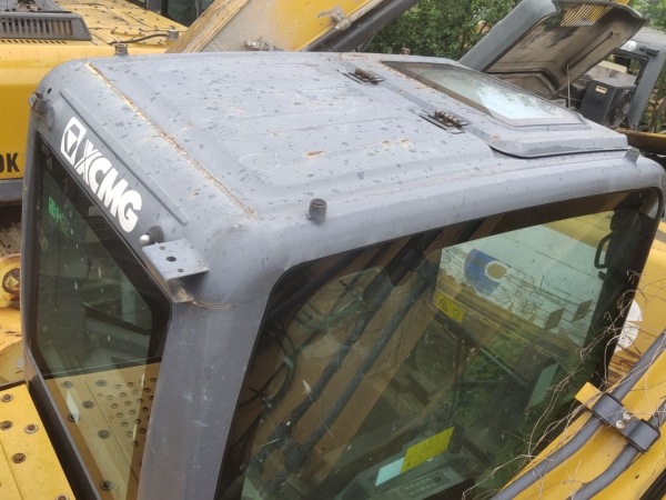 徐工XE200DA履帶式挖掘機(jī)