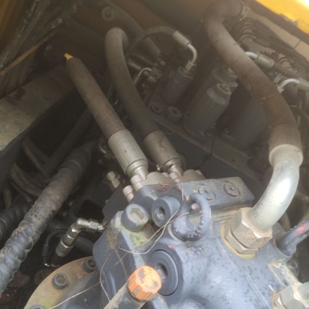 徐工XE200DA履带式挖掘机