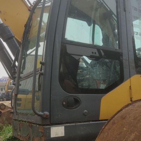 徐工XE200DA履带式挖掘机