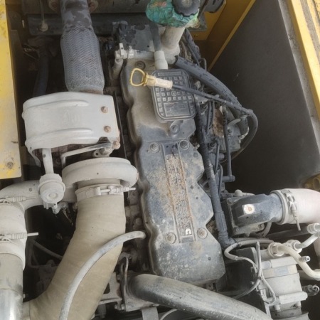 徐工XE270DK履带式挖掘机