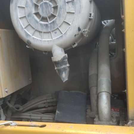 徐工XE270DK履带式挖掘机