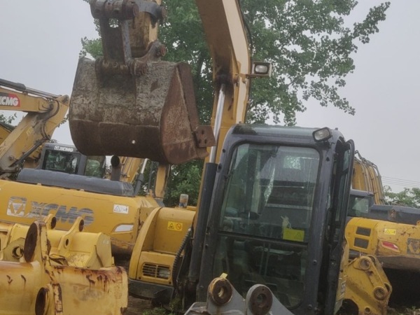 徐工XE75D履帶式挖掘機(jī)