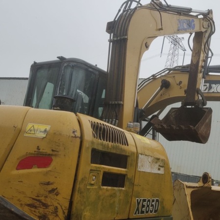 徐工XE75D履带式挖掘机