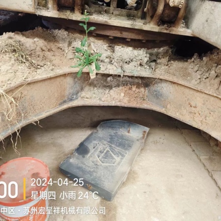 徐工XE200DA履带式挖掘机