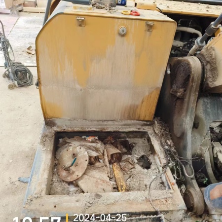 徐工XE200DA履带式挖掘机