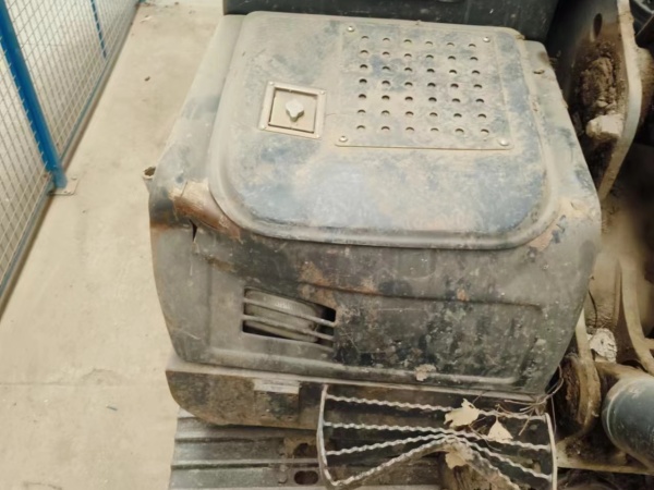 徐工XE150D履帶式挖掘機(jī)