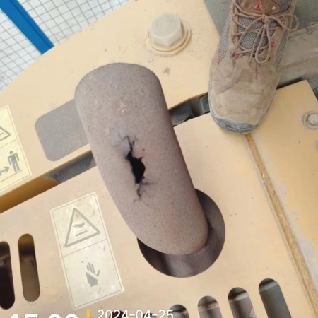 徐工XE150D履带式挖掘机