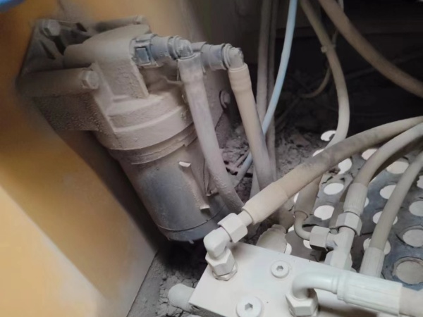 徐工XE150D履帶式挖掘機(jī)