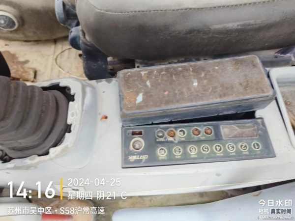 徐工XE550DK履帶式挖掘機