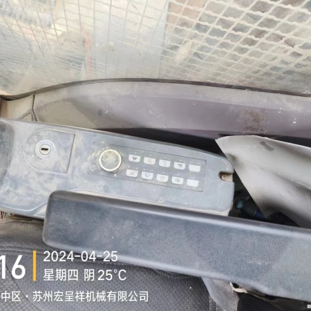 徐工XE550DK履带式挖掘机