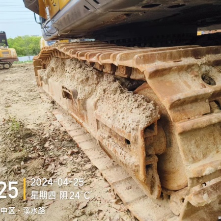 徐工XE550DK履带式挖掘机