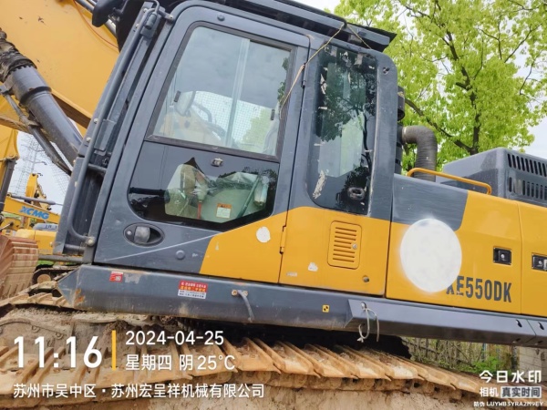 徐工XE550DK履帶式挖掘機