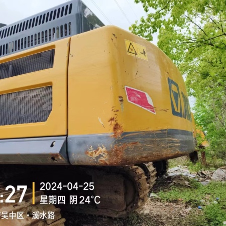 徐工XE550DK履带式挖掘机