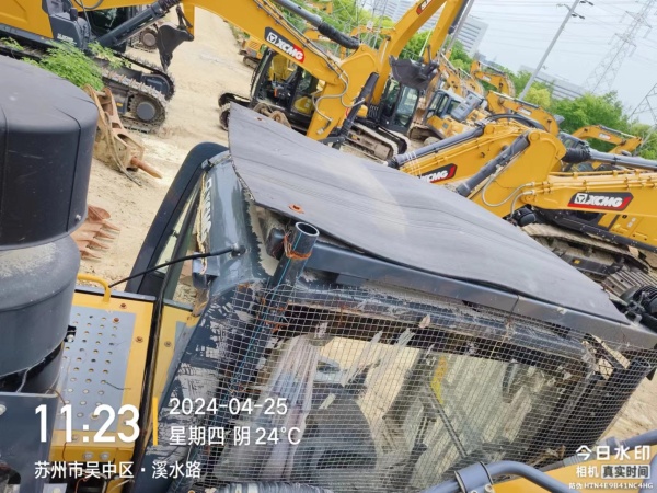 徐工XE550DK履帶式挖掘機