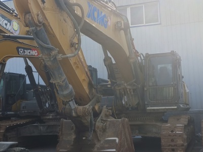 徐工XE470D履帶式挖掘機(jī)
