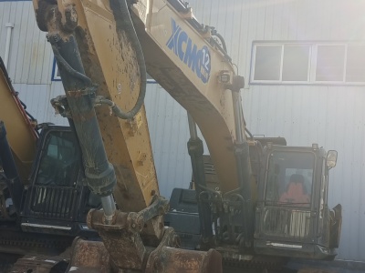 徐工XE470D履帶式挖掘機(jī)