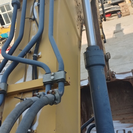 徐工XE470D履带式挖掘机