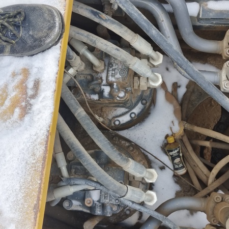 徐工XE470D履带式挖掘机