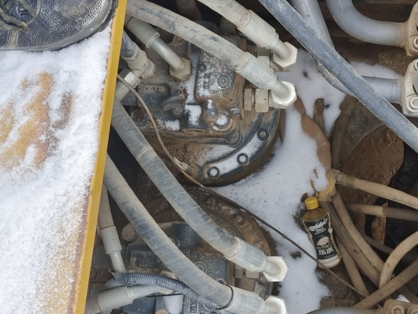 徐工XE470D履帶式挖掘機