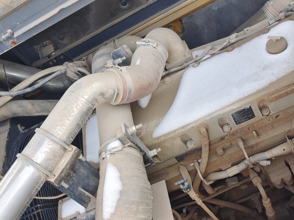 徐工XE470D履帶式挖掘機