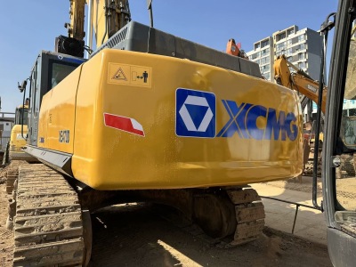 徐工XE470履帶式挖掘機(jī)