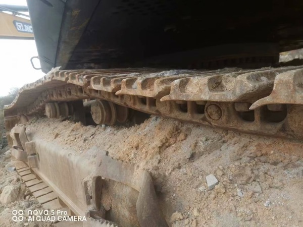 徐工XE470履帶式挖掘機(jī)